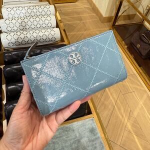 Tory Burch Willa Medium Wallet 169924 Crinkle Patent Leather Paradiso $270